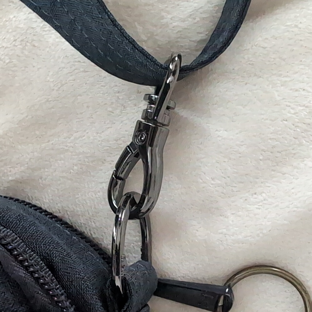 Lug Scoop Crossbody Bag Navy - Picture 13 of 15